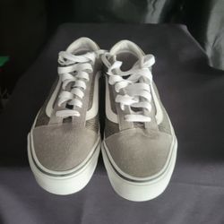 VANS SIZE 5 WOMEN'S 