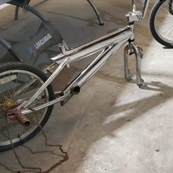 Rare Mongoose Fuzz Bmx Frame 