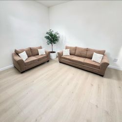 FREE DELIVERY! 🚚 Ashley Furniture Sofa Set