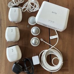 Arlo security Cameras