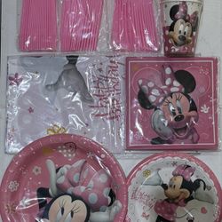 113pcs Minnie Mouse Party Supplies