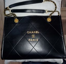 •○●☆▪︎¤《Gorgeous Black &Gold Trim Leather Dinner Bag 》》•●●☆▪︎