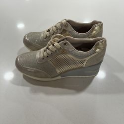 Cestfini High Heeled Wedge Sneakers Perfect Condition Size 10