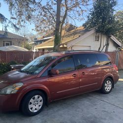 Nissan Quest