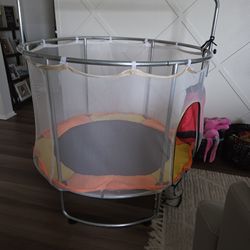Kids trampoline