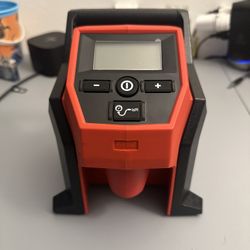 Milwaukee M12 Air Inflator 