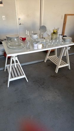 White Desk