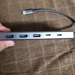 AVKYU USB‑C Docking Station 14‑in‑1 (Model AS0103) 