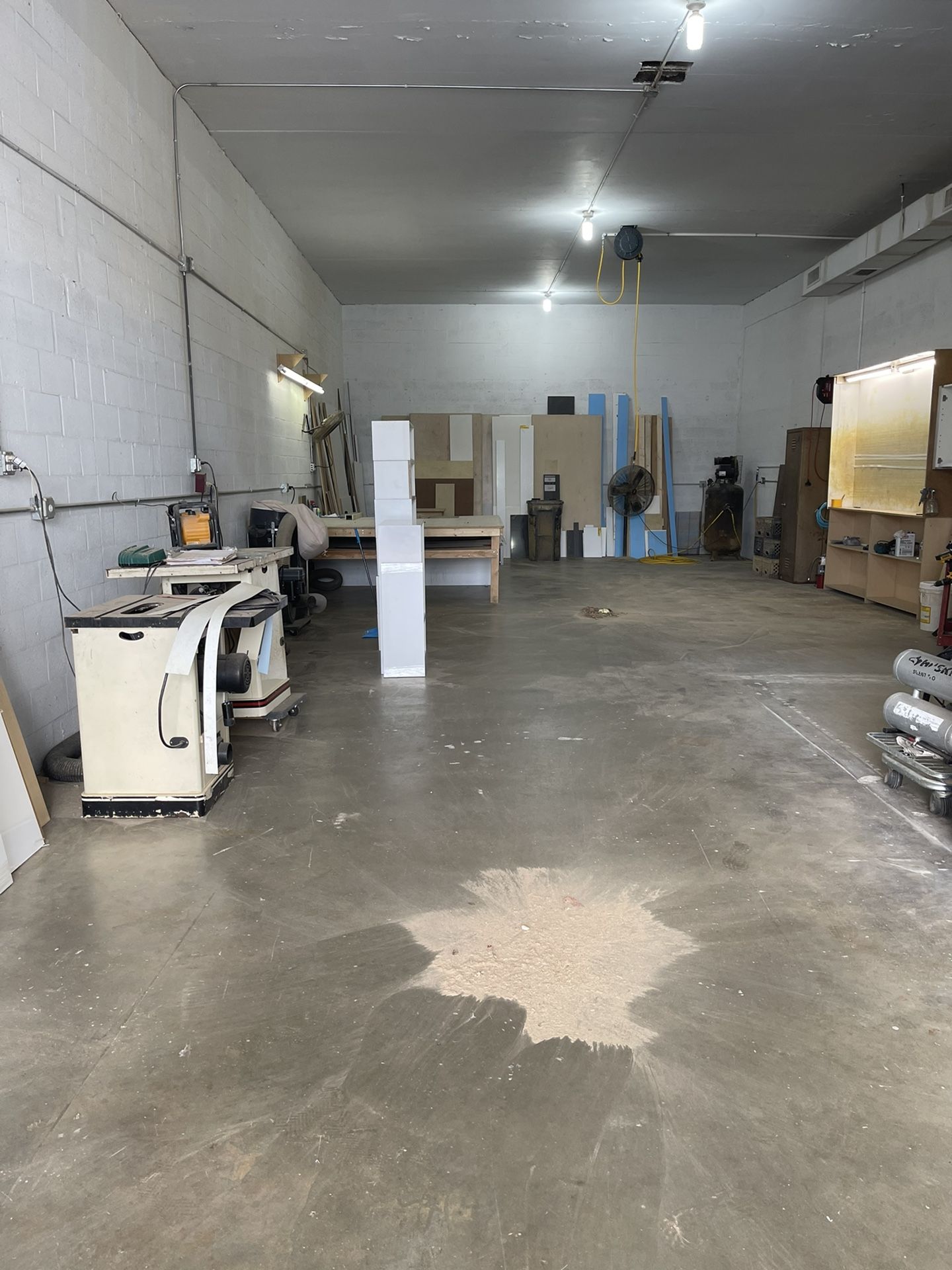 Taller De Carpintería Para Compartir En Hialeah