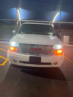 2003 GMC Yukon