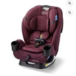 Brand New Graco Trio-grow Snuglock 3 In 1 Car seat 
