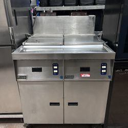 SALE PITCO Dual Tank Gas Pasta Cooker - Commercial High-Efficiency Pasta Station | G09BA002232