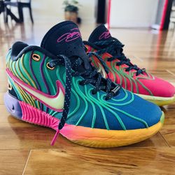 Amazing Kids Sneakers Nike Lebron 21 Rare