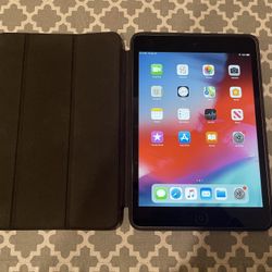 Like New iPad Mini 2 32GB