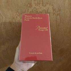 Baccarat Rouge 540 Cologne 