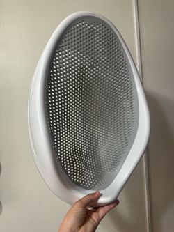 Angle care baby tub