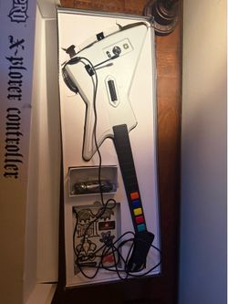 Guitar Hero 2 Explorer Guitar In Box