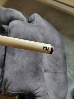 Pool cue shaft