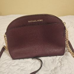 MK PURSE BEAUTIFUL COLOR BURGUNDY 