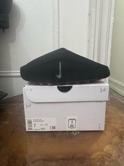 Nike Mind 001 - Black - Size 7