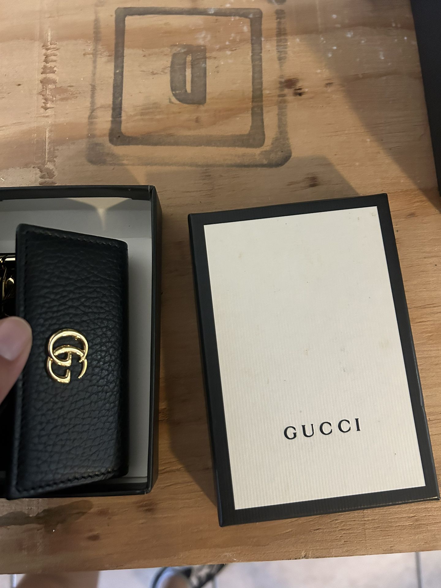 $80 Dollars Gucci Wallet Key Chain
