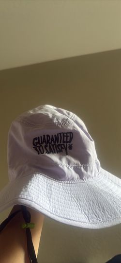 Dutch bros hat