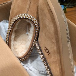 Uggs Kid Slippers 