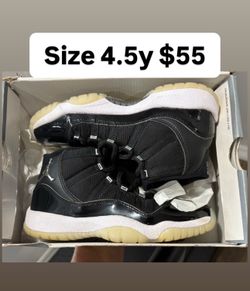 Jordan 11w jubilee size 4.5y