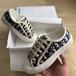 Woman Dior Shoes “Walk N Dior”