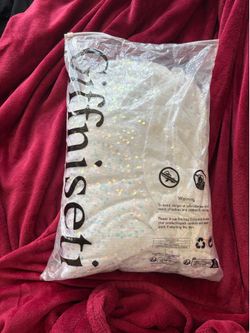 Brand new Women’s plus size 4X White iridescent Sequin Formal Gown- Never Worn