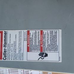 Cutler-  Hammer DG322 NGB Safety Disconnect Switch Fusibl 60 Amp