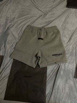 Essentials Shorts (Dark Oat)