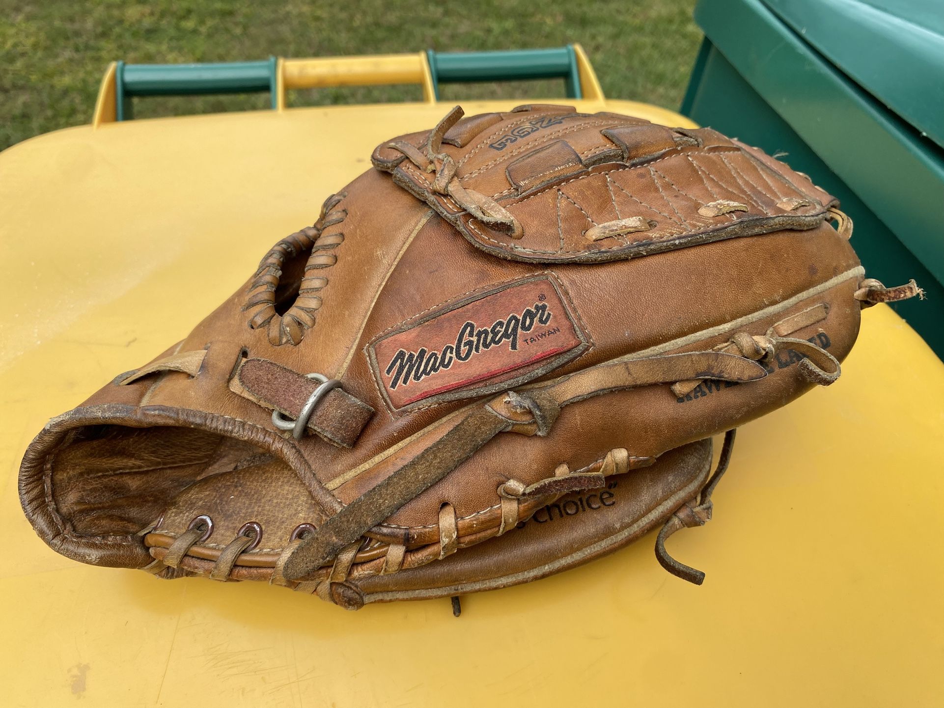 Mc Gregor  Baseball Glove