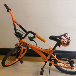 20-inch BMX , often referred to as the Specter or Double Take model.  Size: Features 20-inch wheels, generally suitable for children aged 5 to 9 years