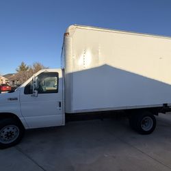 2001 Ford E-350