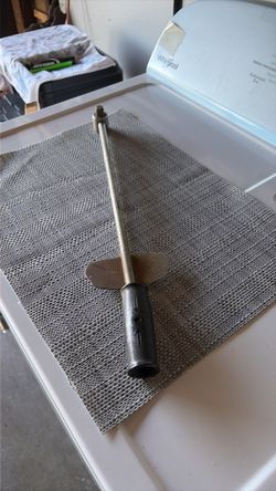 TORQUE WRENCH