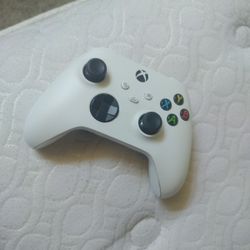 Xbox One Remote 
