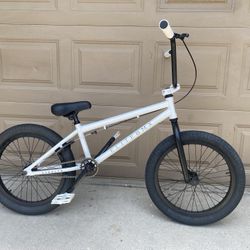 Elite Bmx Bike Brand New