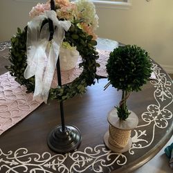 Preserved Boxwood Topiary And Wreath