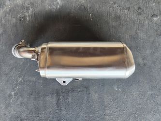 Kawasaki ZX4RR stock exhaust