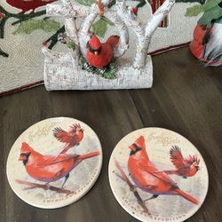Cardinal Christmas Decor 