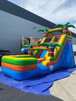 Waterslide on sale 13ft tall 21ft long