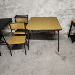 Card Table 4 Chairs