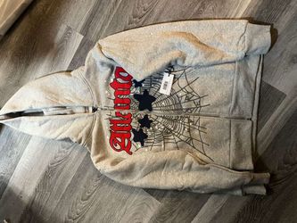 Sp5der Atlanta heather grey full zip hoodie.
