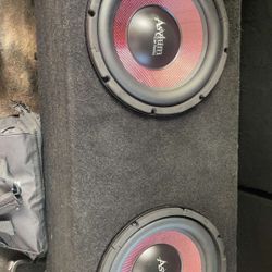 Subwoofers 12” In A Truck Box