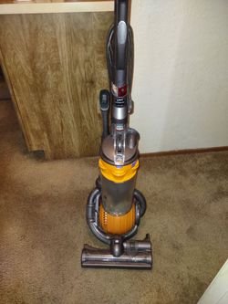 Dyson vacuum cleaner