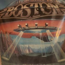2 vinyl albums from BOSTON