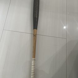 33/30 Wood Baseball Bat