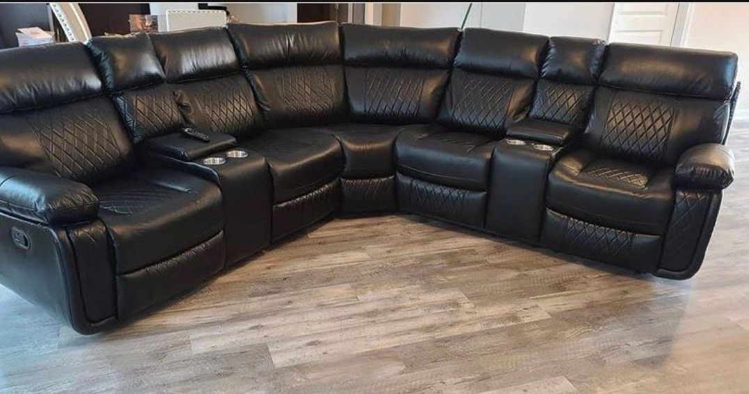 Black Leather Sectional 