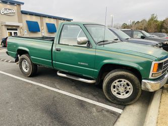 Chevy 3500 Cheyenne
